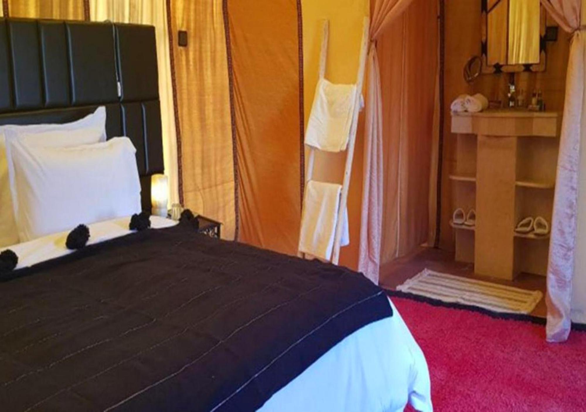 Merzouga Luxury Sahara Camps Esterno foto